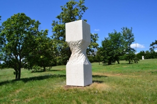 Slavomir Drinković, In between the sky and Earth, 1993 Slavomir Drinković, In between the sky and Earth, 1993