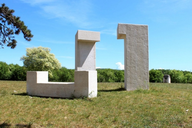 Zdenko Kolacio, Sculpture and space / Architecture, 1979