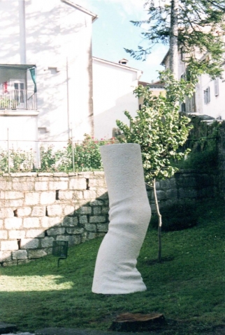 Alem Korkut, Cariatide, 2002